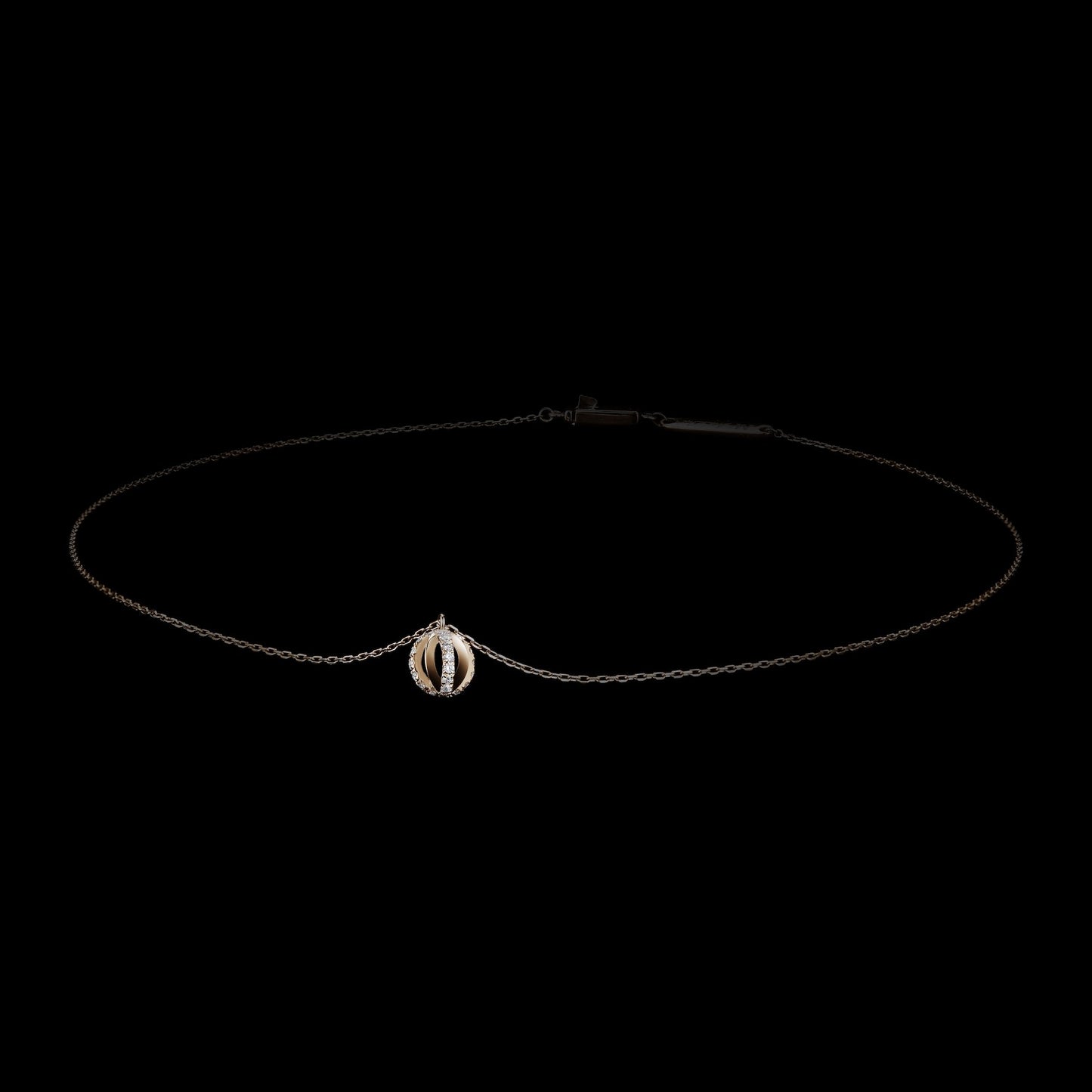 
                  
                    An Alexandra Mor 16" Petite Signature Platinum Diamond Snowflake Pendant - Alexandra Mor online
                  
                