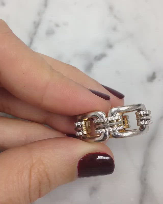 
                  
                    Load and play video in Gallery viewer, Flexible Chain-Link &amp;amp; Diamond Ring
                  
                