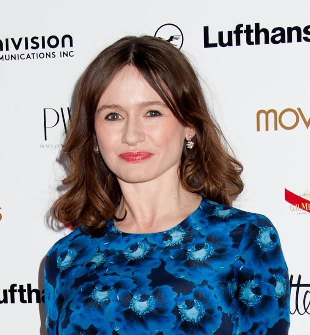 
                  
                    Emily Mortimer As Seen Wearing Platinum Signature Diamond Snowflake Dangling Earrings - Alexandra Mor online
                  
                
