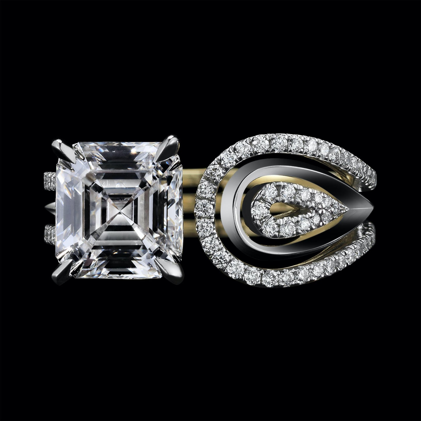 
                  
                    Feather Shaped Asscher cut Diamond Ring - Alexandra Mor online
                  
                