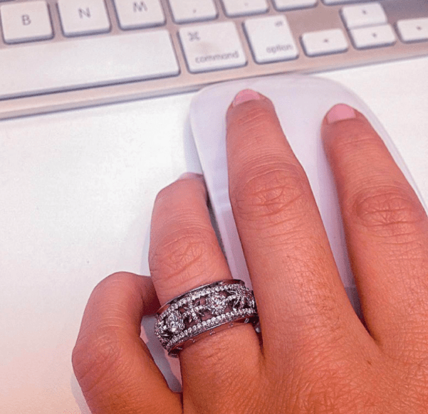 
                  
                    Signature Diamond Snowflake Narrow Eternity Band - Alexandra Mor online
                  
                